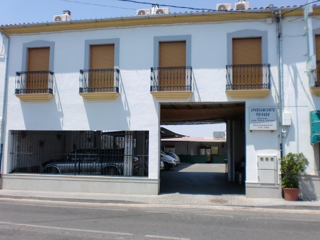 Hostal Las Tres Jotas Alcaracejos Eksteriør bilde