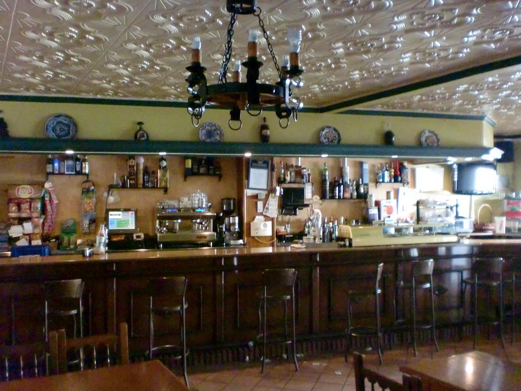 Hostal Las Tres Jotas Alcaracejos Eksteriør bilde
